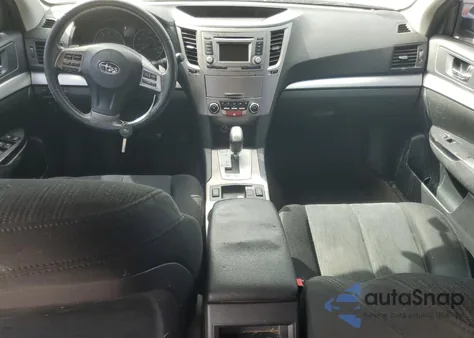 2014 Subaru Legacy 2.5I Premium z USA, uszkodzony, nr VIN 4S3BMBC66E3038413